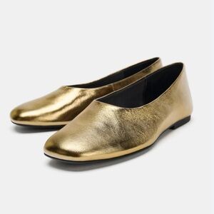 NWT Zara Laminated Leather Ballet Flats in metallic Gold Size 8